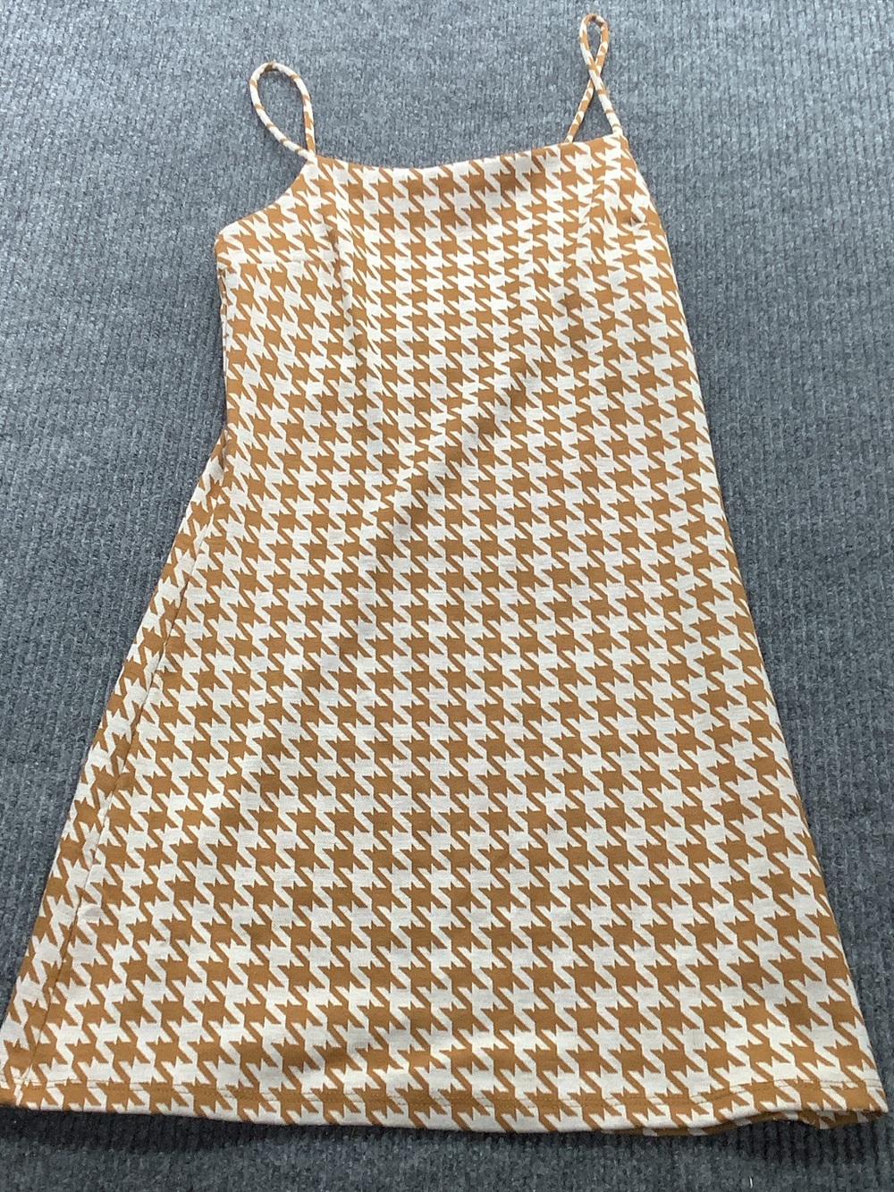 Altar'd State Tan & White Houndstooth A-Line Slip Skirt
